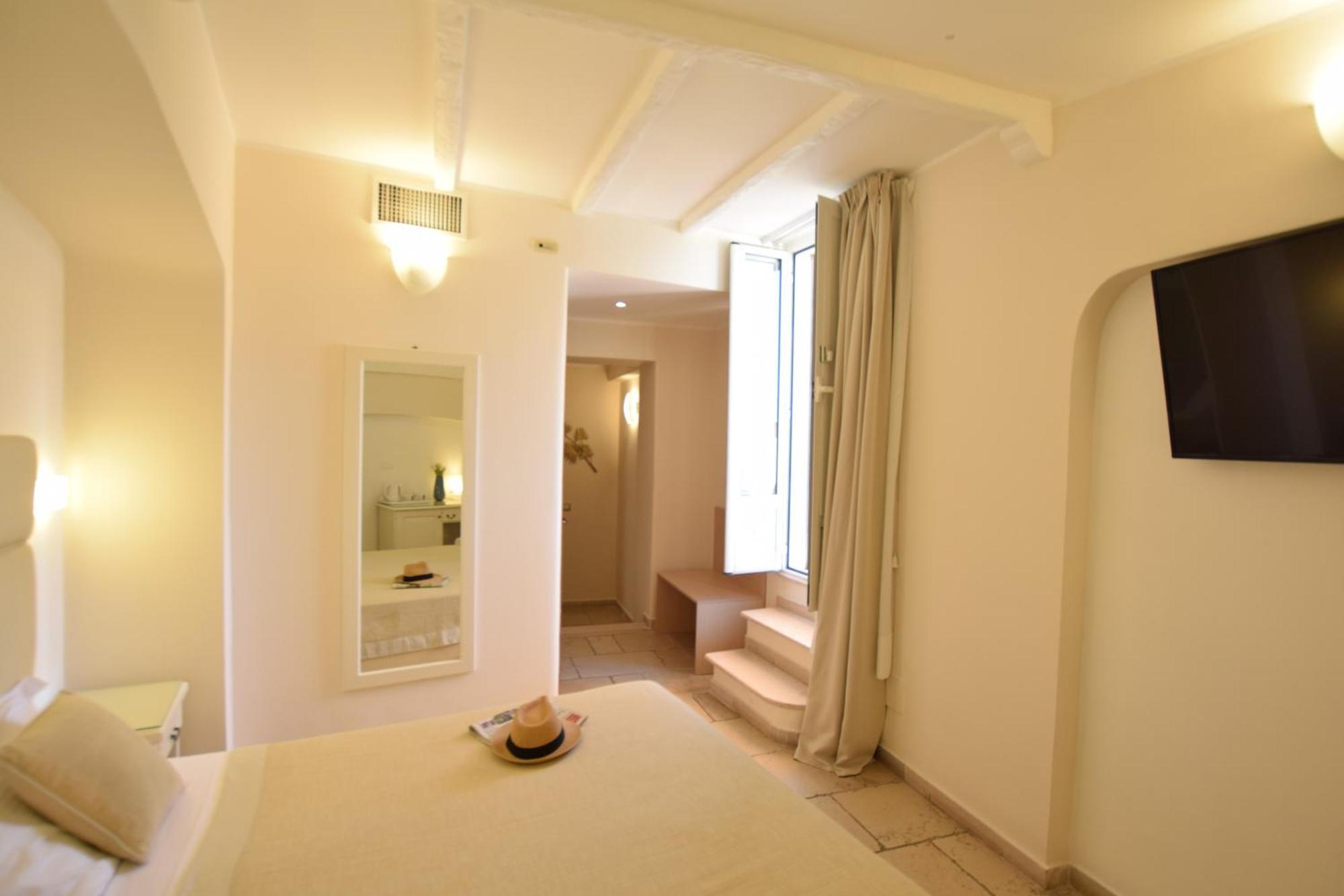 Hotel L'Arcangelo - Boutique Hotel Taranto Exterior photo