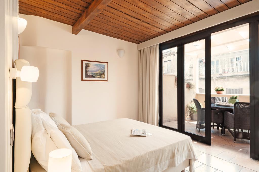 Hotel L'Arcangelo - Boutique Hotel Taranto Exterior photo